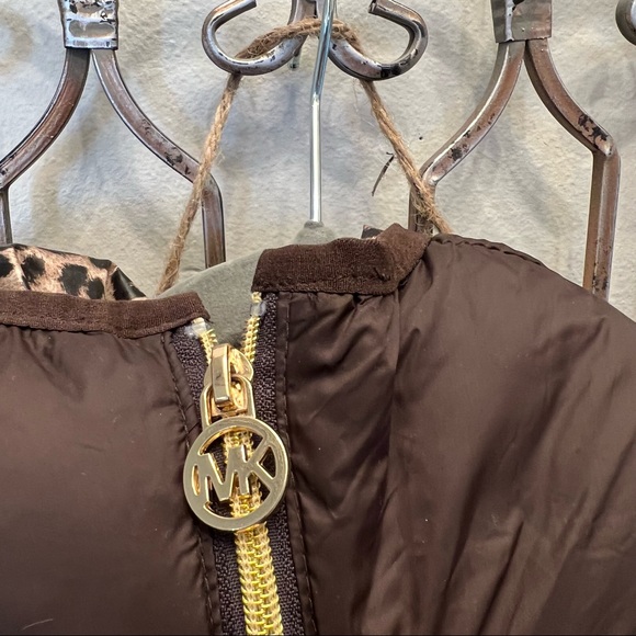 Brand new never used Xtra Small - Picture 8 of 8